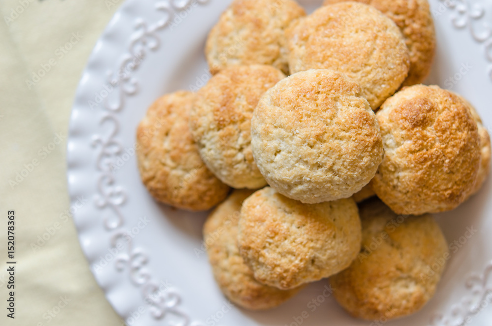 Coconut Vegan Cookies on Coconut Oil for Breakfast Coconut Vegan Cookies on Coconut Oil for Breakfast