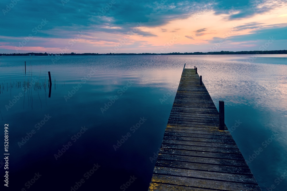 Fototapeta sunset at the lake