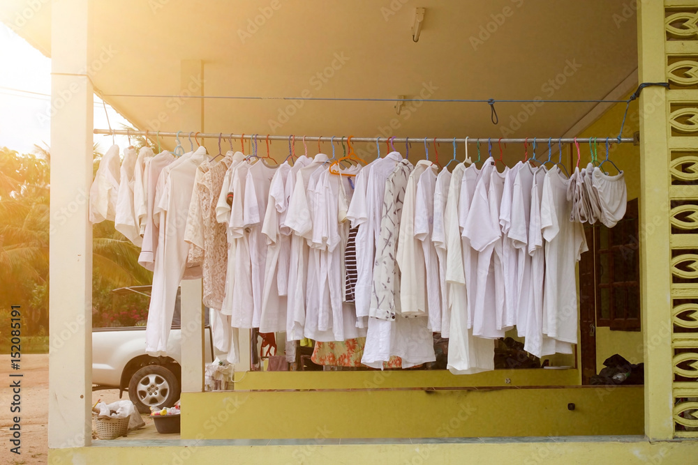 dry white clothes