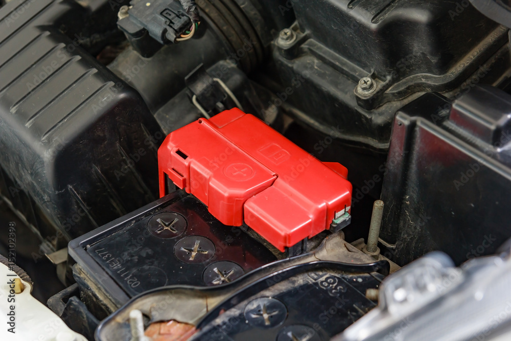 On a battery sale is red positive