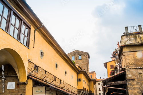 Le Corridor de Vasari sur le pont Vecchio à Florence