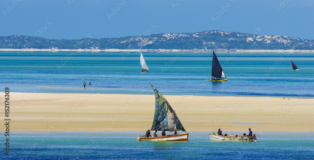 Fototapeta premium Tradycyjne drewniane łodzie w Mozambiku