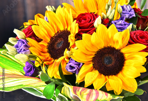 Fototapeta Naklejka Na Ścianę i Meble -  Composition with bouquet of flowers