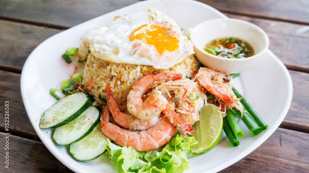 Fried rice with shrimp and fried egg, Thai food. Fried rice with shrimp and fried egg, Thai food.