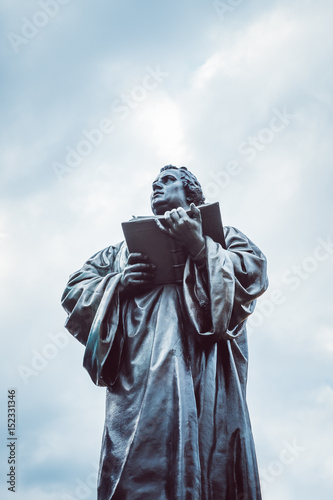 Martin Luther Denkmal Anger Erfurt neu restauriert
