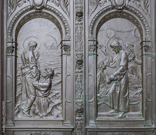 The bronze relief on the gate of Berlin Dom 