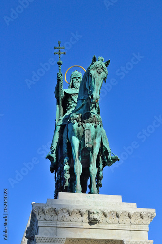 Budapest - Statua di San Mattia photo