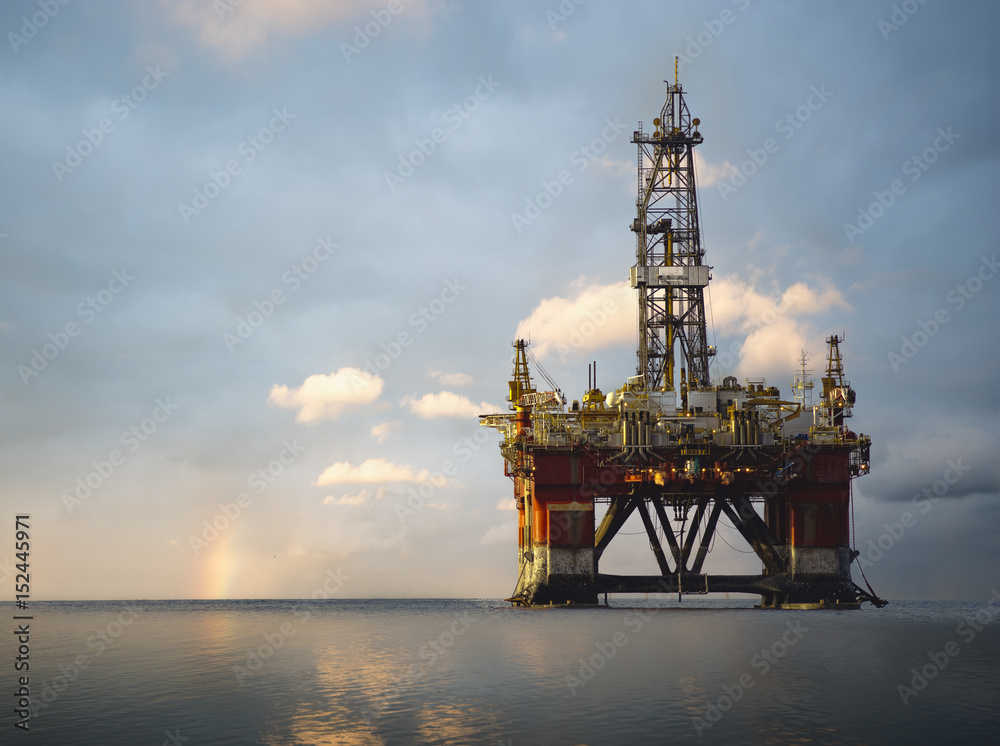 Drilling rig on the ocean