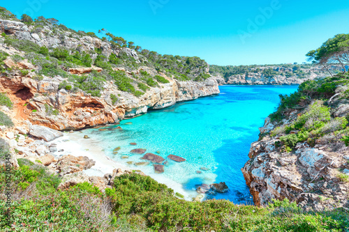 Mallorca Spanien Urlaub Strand mit Mittelmeer türkis Calo des Moro © pixelliebe