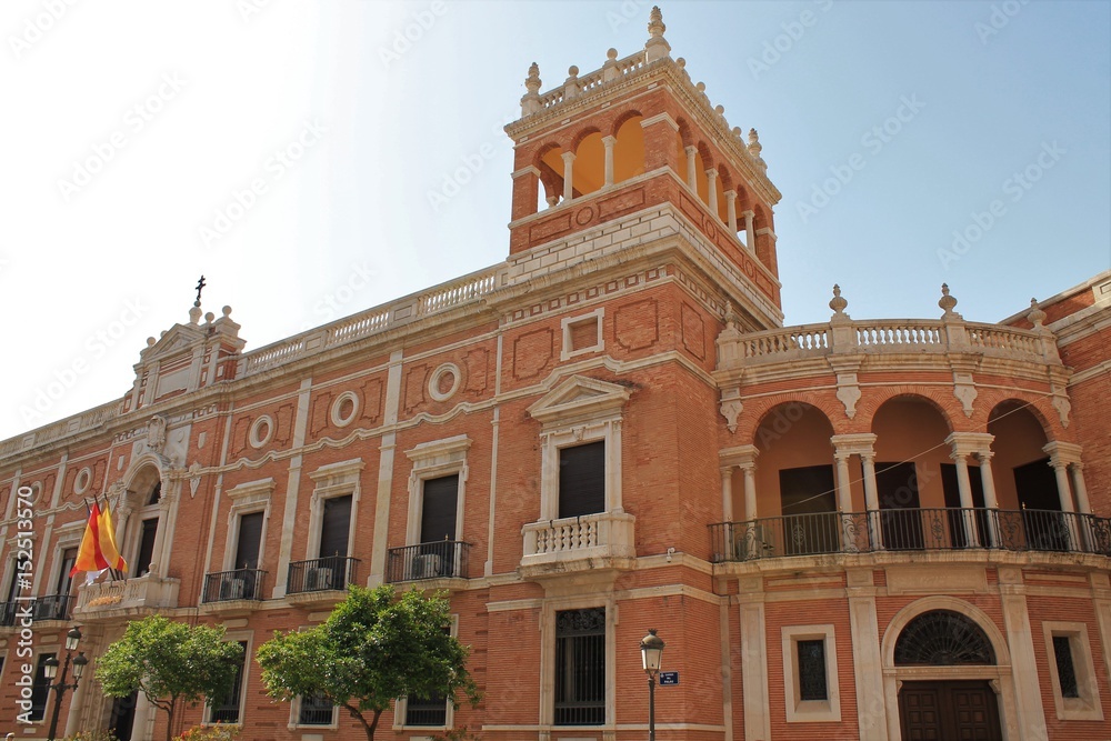 Valencia Palace