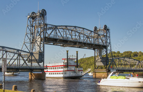 Lift bridge up