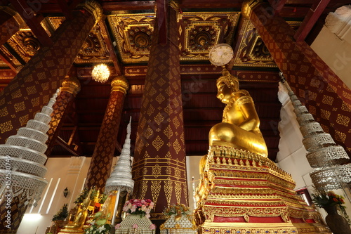 Buddha statue , Wat Nah Phramen Temple , Ayutthaya Historical Park , Thailand © Tanee