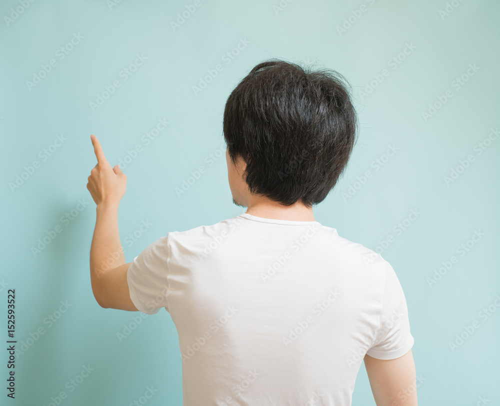 指差す男性 指差す男性