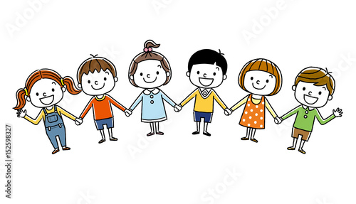 子供たち：みんなで手をつなぐ
