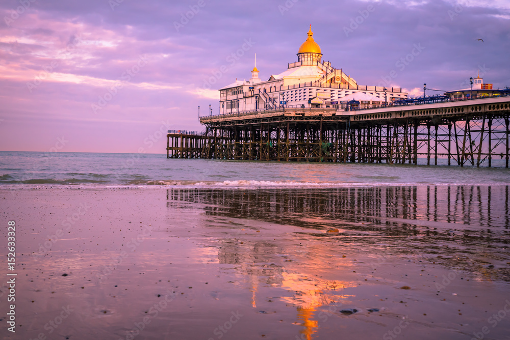 Obraz premium Eastbourne Pier , East Sussex, England.
