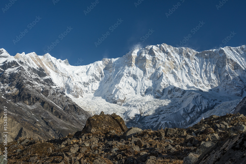 Obraz premium Annapurna I mountain peak in a morning, ABC, Pokhara, Nepal