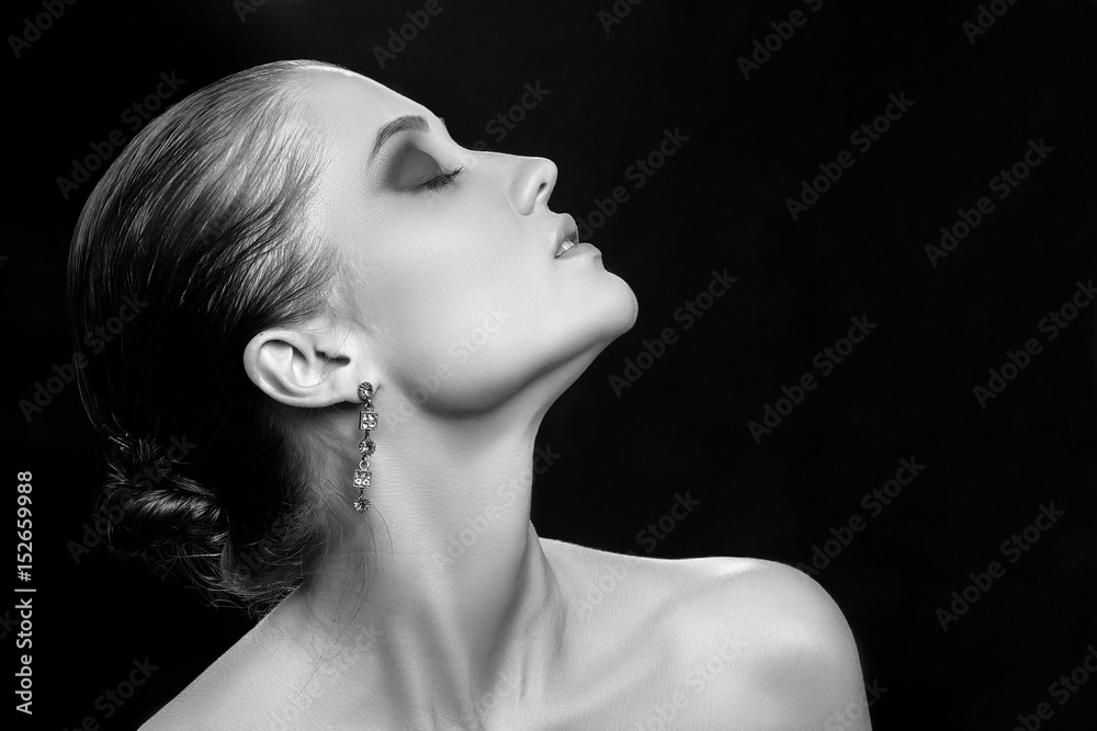 sensual aroused woman profile on black background with copy space monochrome - obrazy, fototapety, plakaty 