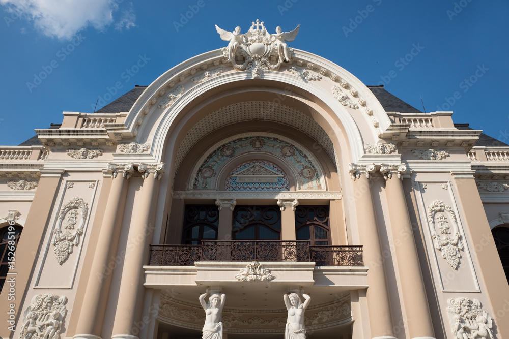 Obraz premium HO CHI MINH CITY, Vietnam. Saigon Opera House or Municipal Theatre in Ho Chi Minh City, Vietnam.at Dong Khoi Street. It built in 1897 by French architect Ferret Eugene.