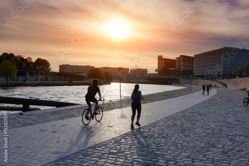 Photography Berlin Mitte Spreebogen Spree Hauptbahnhof Lichtstimmung Berliner Lifesyle - Geg