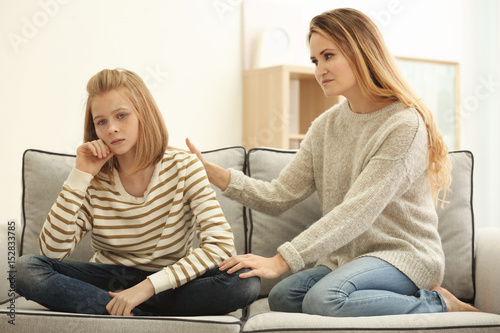 Quarrel between mother and ...