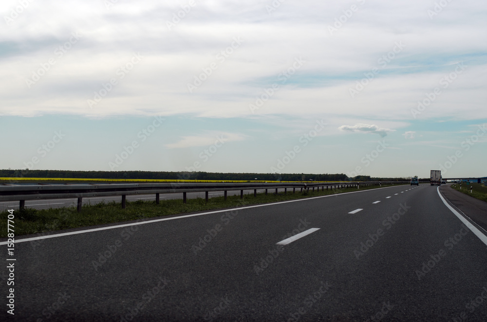 Fototapeta premium Relaxing a quick trip on the highway. Nice the sights