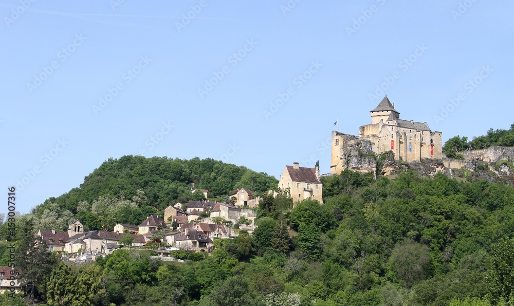 Castelnaud la chapelle,le village et son château fort,Dordogne,Périgord noir