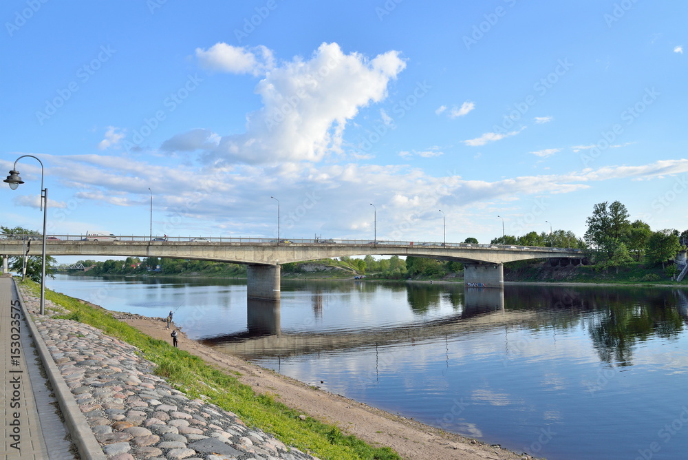 Bridge 50-letiya Oktyabrya over the Velikaya river