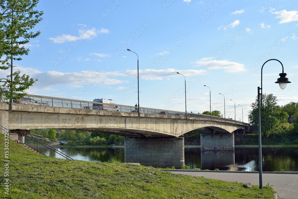 Bridge 50-letiya Oktyabrya over the Velikaya river