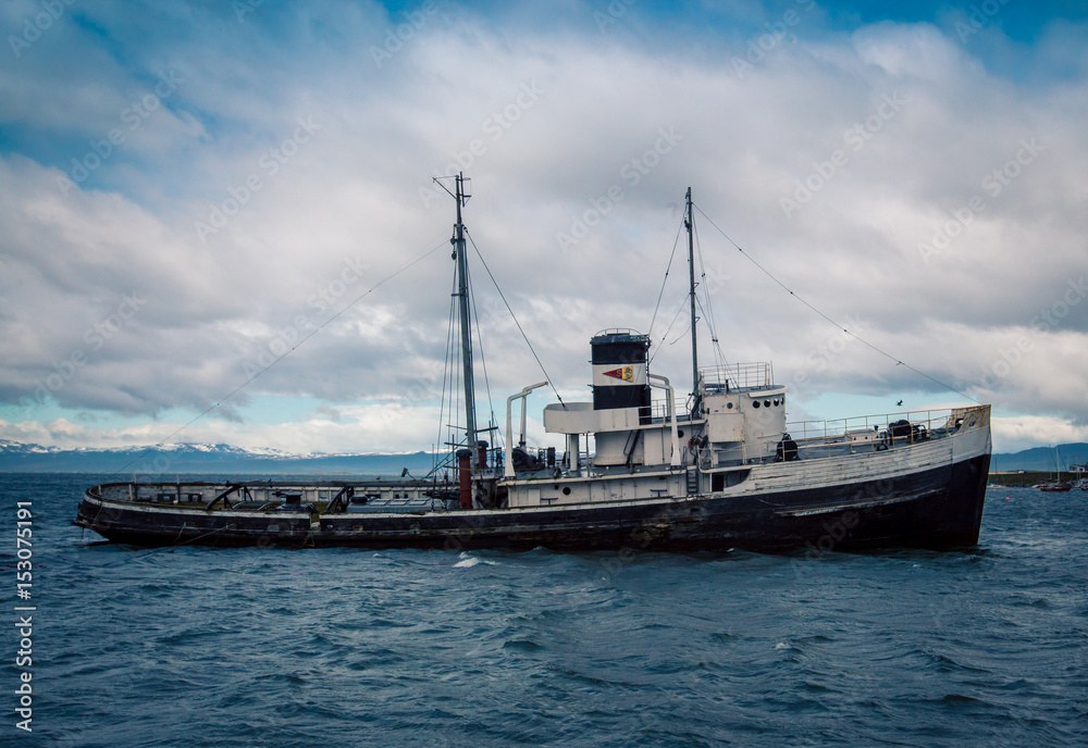 abandon ship ushuaia