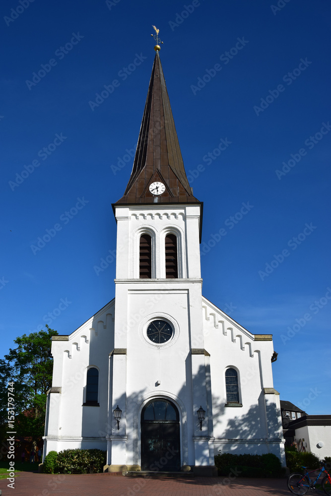 Martin-Luther-Kirche in Lohe Martin-Luther-Kirche in Lohe