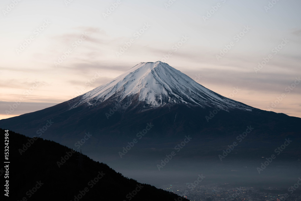 富士山の朝焼け 御坂峠