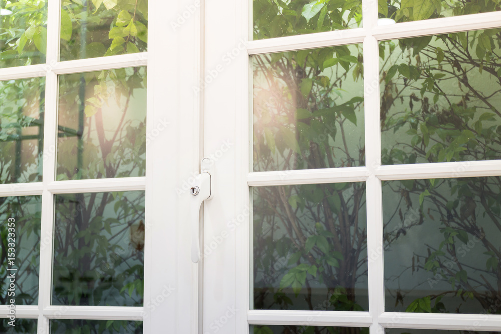 White Wooden Frame And Glass Door White Wooden Frame And Glass Door