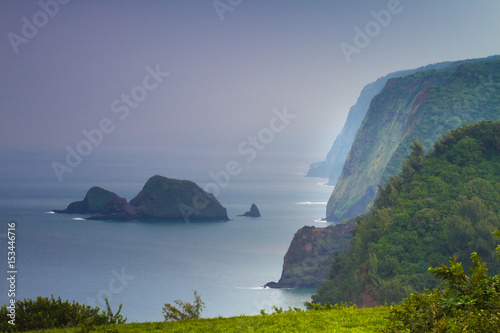 Pololu Valley lookout