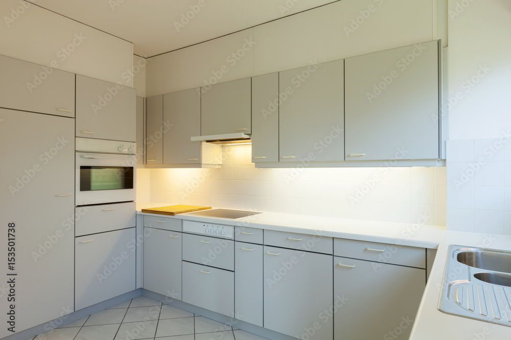 Empty kitchen Empty kitchen