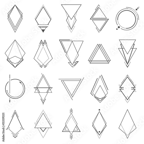 Set of minimalistic geometric elements