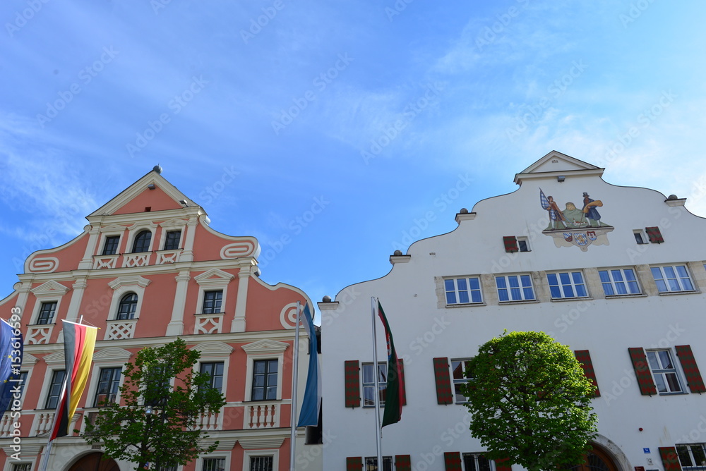 Altes und Neues Rathaus Kelheim in Niederbayern