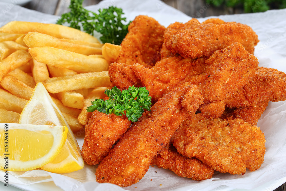 crispy homemade breaded chicken nuggets close-up crispy homemade breaded chicken nuggets close-up