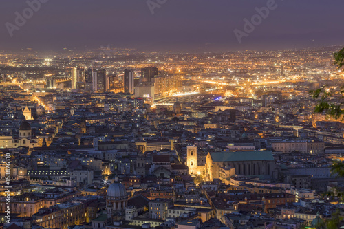 Napoli in notturna da San Martino © franceq