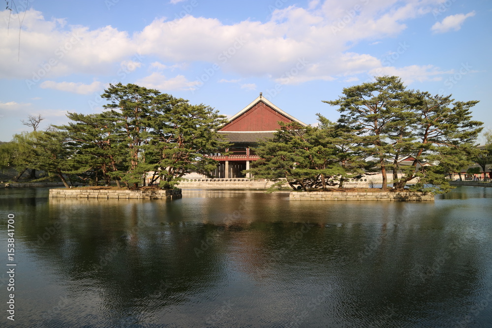 Obraz premium Gyeonghoeru