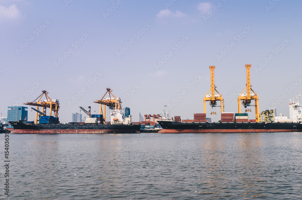 Container cargo ship machine import and export industry
