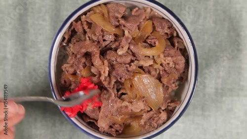 牛丼の完成