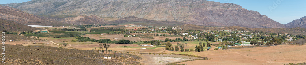 Panoramic view of Barrydale