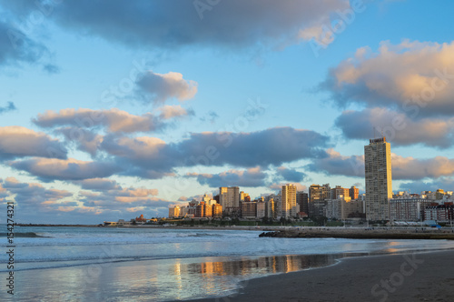 vista panorámica de la costa de la ciudad de Mar del Plata, Buenos Aires, Argentina