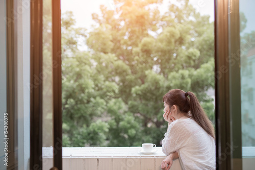 Free Download woman feel depression - GFXLoad