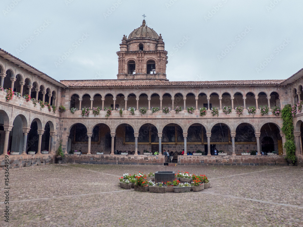 Plaza de Armas in Cusco Templo de la Compañía de Jesús Ecuador