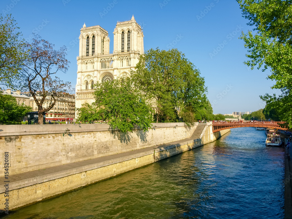 River Seine and west facade of Notre-Dame de Paris