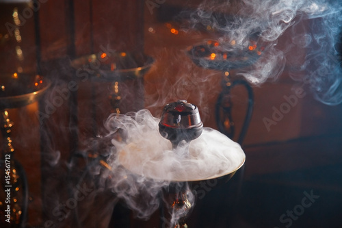 Obraz na płótnie hookah w salonie