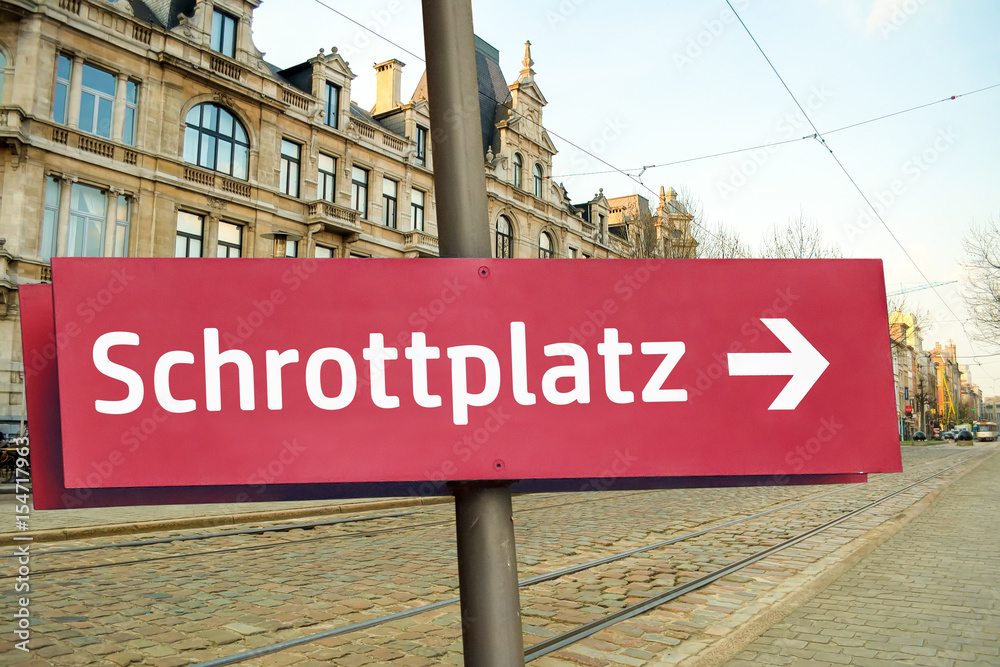 Fototapeta premium Schild 211 - Schrottplatz