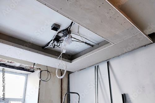 the ceiling of plasterboard photo