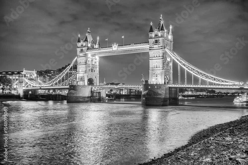 Obraz Shining Tower Bridge in b / w